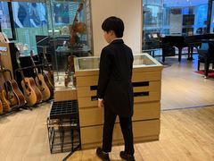 -柏斯音乐艺术中心·钢琴·吉他(上音店)