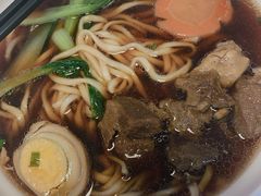 -蓝精灵乐园·世茂精灵之城主题乐园