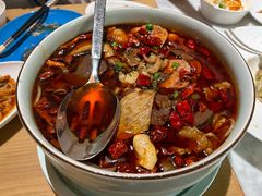 -渝信川菜 · 川味家常菜(财富购物中心店)
