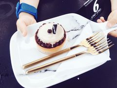 -UNI UNI(环亚凯瑟琳店)