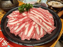 -老牌坊云南鱼豆花火锅(爱建店)