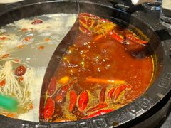 -周周有辣火锅馆(玖耀里店)