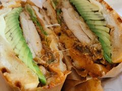 -Catch Bagel(芳草地店)