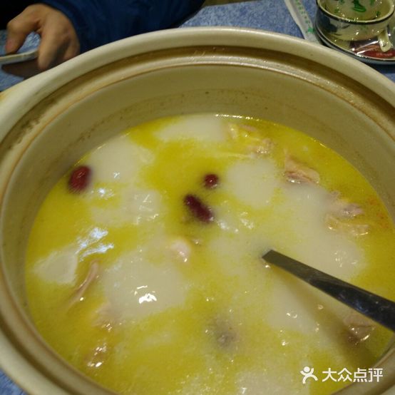 一品金记猪肚鸡(柳州二分店)
