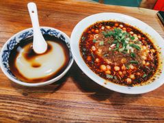 -兵哥豌豆面(雅颂居店)