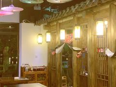 -聚汇三少·龙虾·中餐厅(莫邪路新天地店)