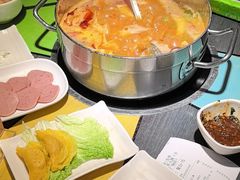 -四季喧黔味豆米火锅(万达广场店)