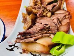 -河间正宗驴肉火烧(宾水西里店)