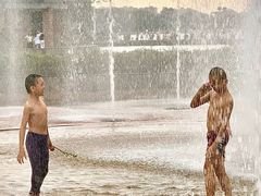 -南国桃园旅游度假区