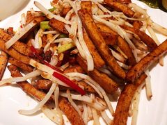 -锦粤宫·融合粤菜(上海金沙江店)