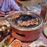 尹山湖西塔老太太