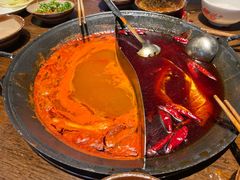 -萍姐火锅·公路夜市(武汉首店)