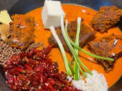 -四小区火锅·巷子里的重庆火锅(花照壁店)