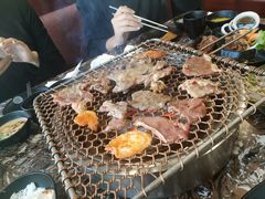 -啊美丽炭火烤肉(滑翔一店)