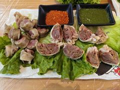 -小椒羊.羊肉粉 龙虾 羊肉串(新地旗舰店)
