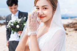 -芭莎视觉婚纱摄影(花溪店)