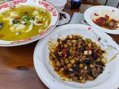 -椒香川流不息川菜馆(二七北路店)