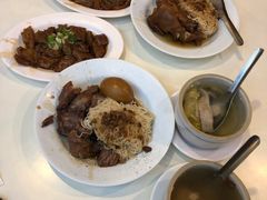 -阿水狮猪脚大王(台中公园店)