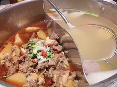 特色牛腩鸳鸯锅-左庭右院鲜牛肉火锅(环球港店)