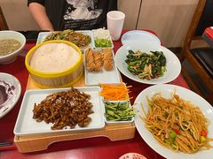 -宏状元现熬粥·京味菜(五棵松店)