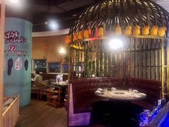 -三人行骨头王火锅(长寿店)