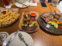 -MARU玛露音乐餐厅(大学路店)