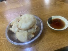 -黄阿姨锅贴大王(万航渡路店)