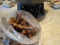 -湖庭壹品鸭王·传统北京烤鸭·别墅私房菜·庭院宵夜(江宁店)