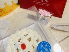 -红宝石·鲜奶小方·海派西点房(浦三店)