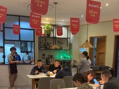 -镇南锅盖面馆(解放路店)