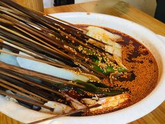 -嘉州叶婆婆钵钵鸡(建设路店)