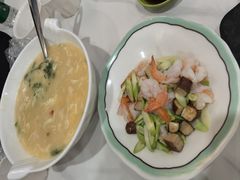 -巧克力渔家.小船海鲜胶东菜(万平口店)