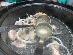 -东椰·海南椰子鸡火锅(朝阳门店)