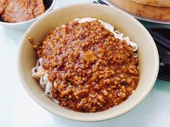 拌炸酱面-食惠里小笼包面馆(越秀店)