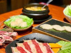 -山之屋炭火烧肉·生啤畅饮(大朗万科中央公园店)