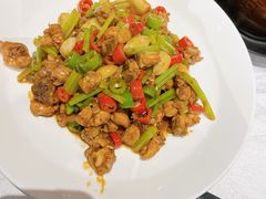 -鄱阳湖·江西小炒·瓦罐煨汤(五道口店)