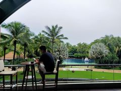 -三亚湾海居铂尔曼度假酒店