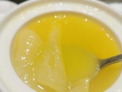 即位鱼翅-半岛翡丽海鲜自助餐厅(观风亭店)