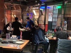 大堂-老墙根涮肉·铜锅·烧烤(欢乐谷·王四营店)