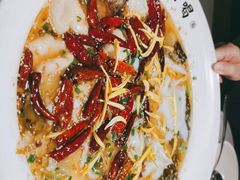 -江渔儿酸菜鱼(奥园广场金发购物中心店)