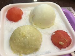 -满记甜品(友谊国贸城店)
