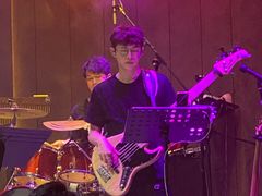 -TZ House音乐现场(来福士中心店)