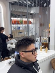 -尤司男士国潮理发馆