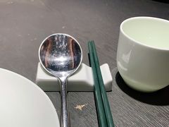 -粤凤佬