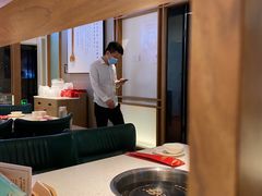 -三人行骨头王火锅(长寿店)