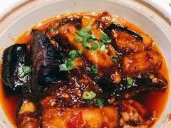 鱼香茄子煲-东方明珠老上海8号餐厅(东方明珠广播电视塔店)