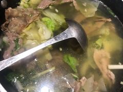 -全牛匠·乐山跷脚牛肉(新中关店)