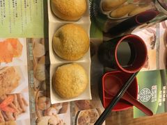 酥皮焗叉烧包-添好运点心专门店(深水埗店)