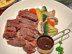 -静香HOUSE·全时段融合餐厅(七星欢乐颂店)