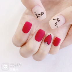 -Pink You美甲洗眉纹绣定制中心